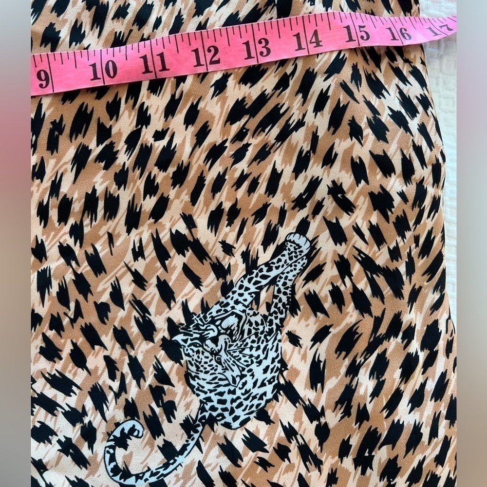 L'AGENCE Jane V Neck Cheetah Silk Camisole Animal Print Tank Top XS NwT - Picture 13 of 14